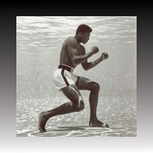 Muhammed ali training under water